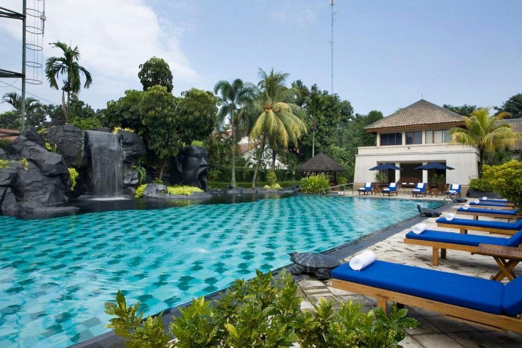 Country Woods Jakarta Aparthotel Cilandak  Exterior photo